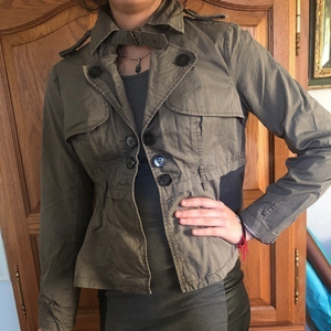 Grey Girls Jacket‎